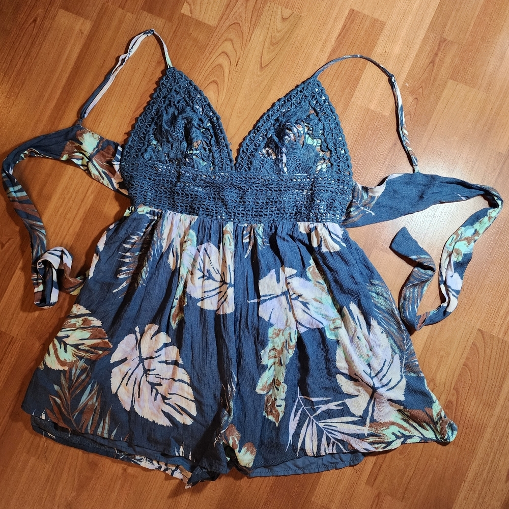 NWT Mahina Tropical Print Crochet Romper